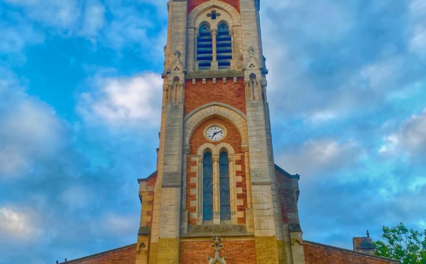 La Basilique Notre Dame d’Arcachon à la statuette miraculeuse 